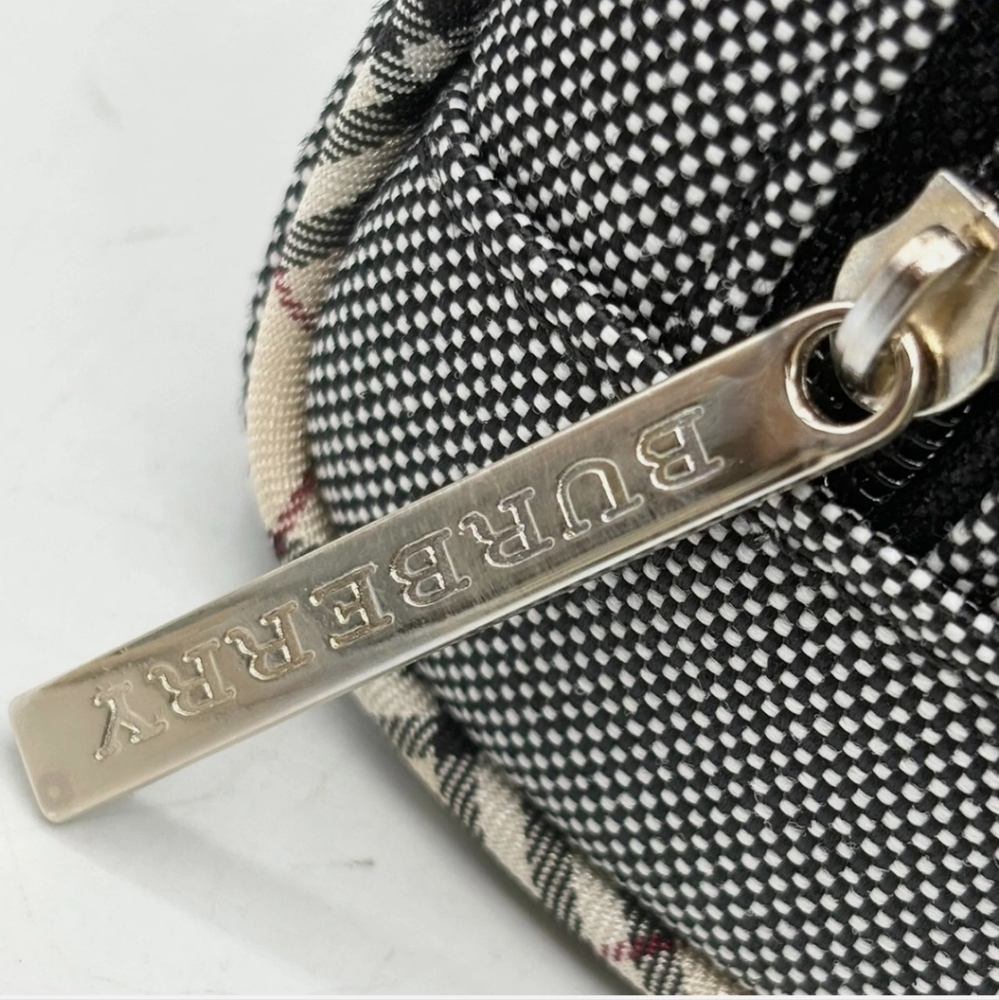 Burberry Nova Check Pouch Set - Picture 3 of 5